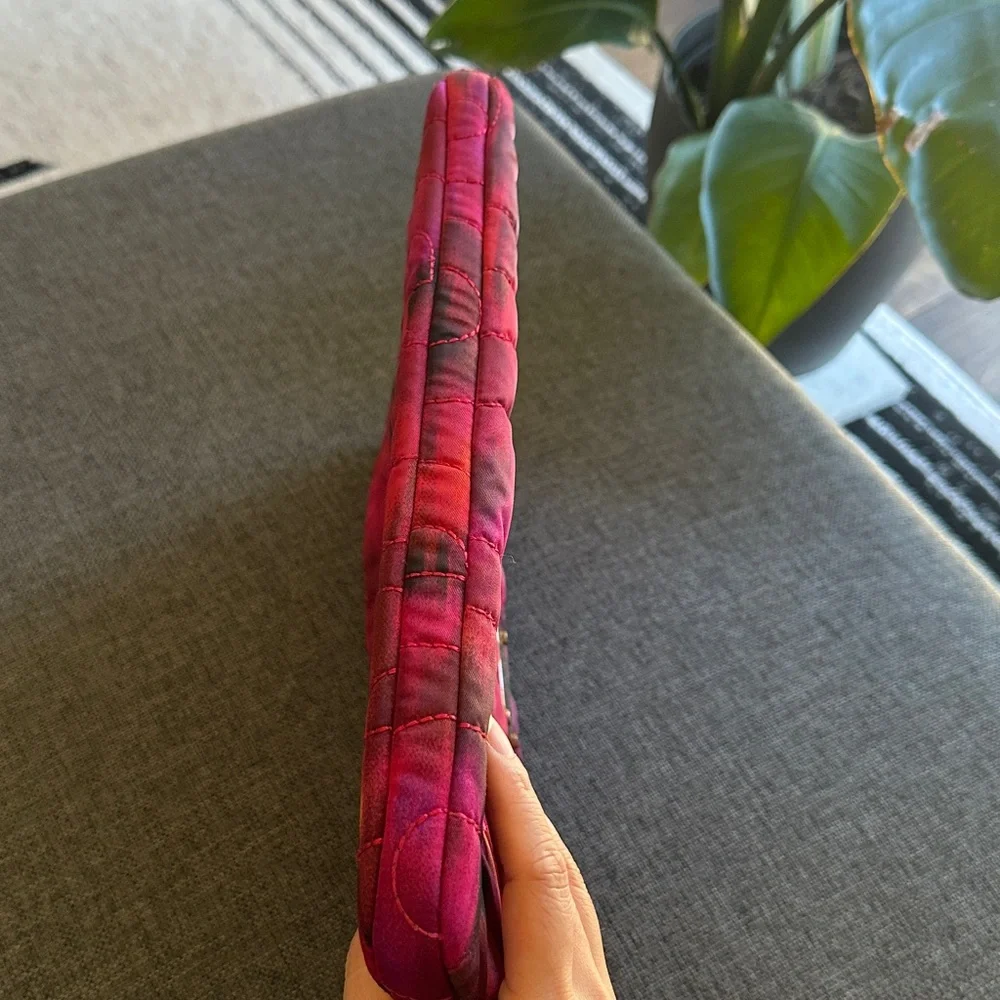 Marc By Marc Jacobs Fuchsia and Black Quilted Nylon Laptop Case - Picture 5 of 11